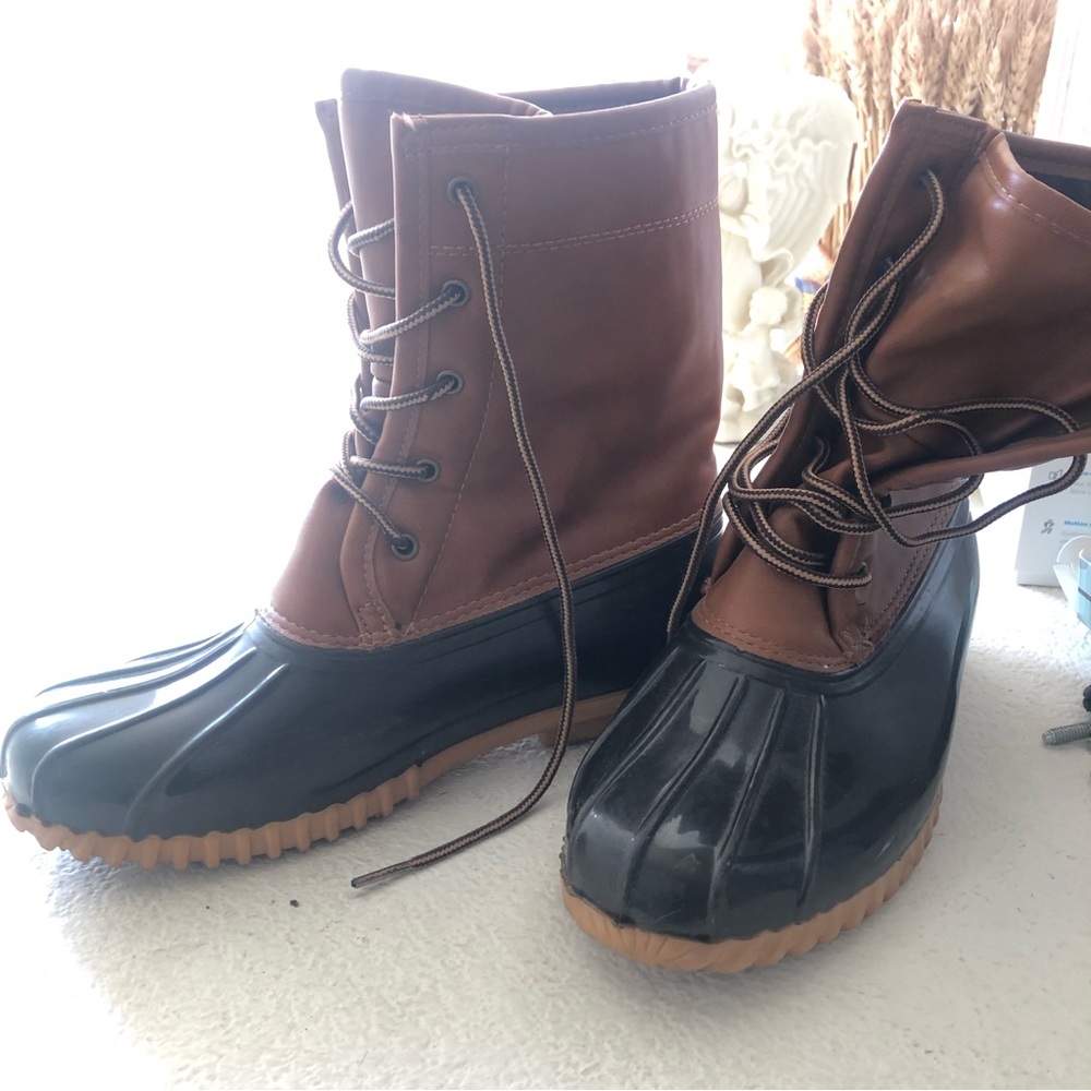 The Original Sporto Duck Boot - Picture 3 of 3